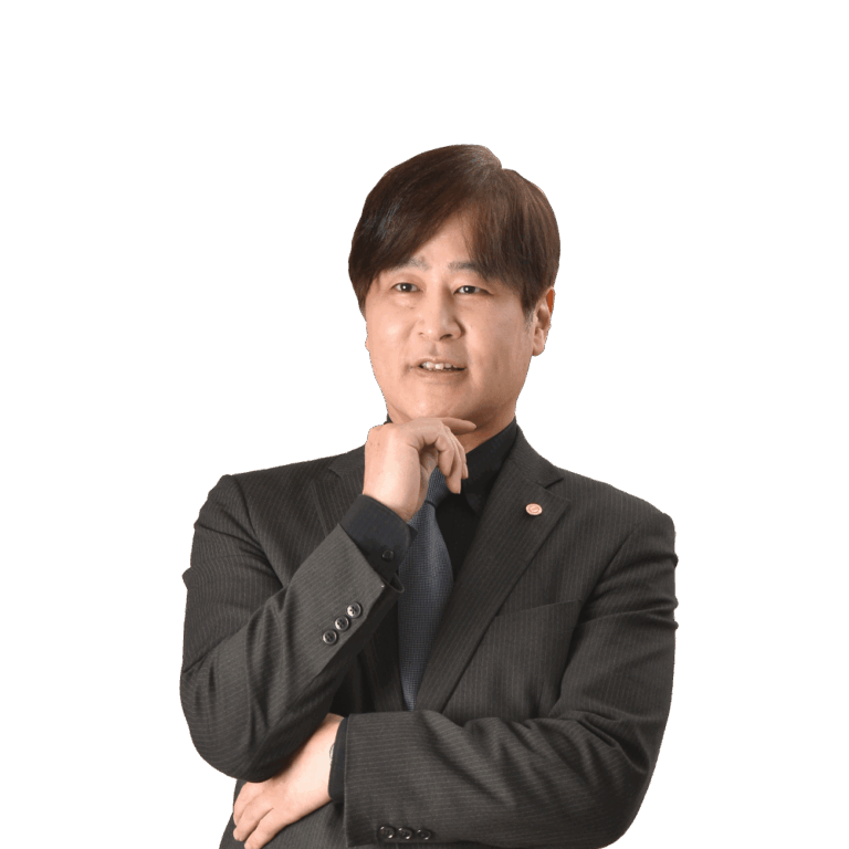 講師